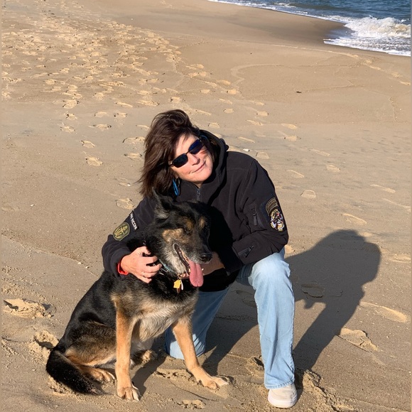 Meet your Posher, Margaret - Picture 5 of 8